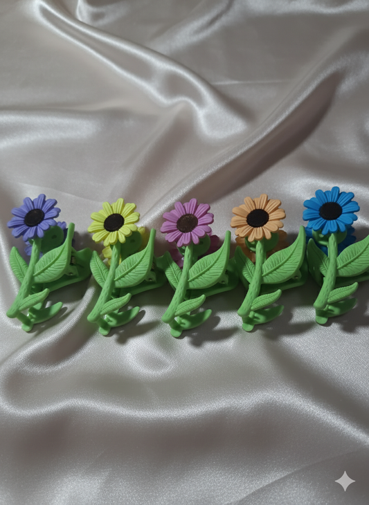 Daisy Claw Clip