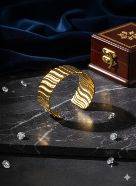 The Fluted Armlet
