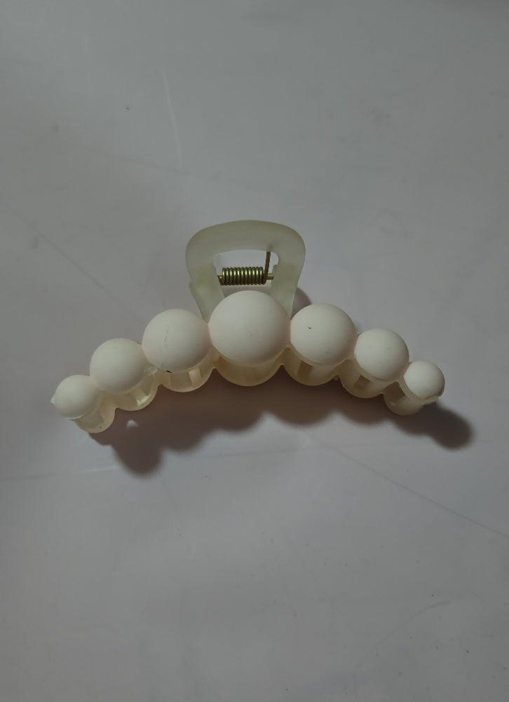 Luxe Bead Claw Clip