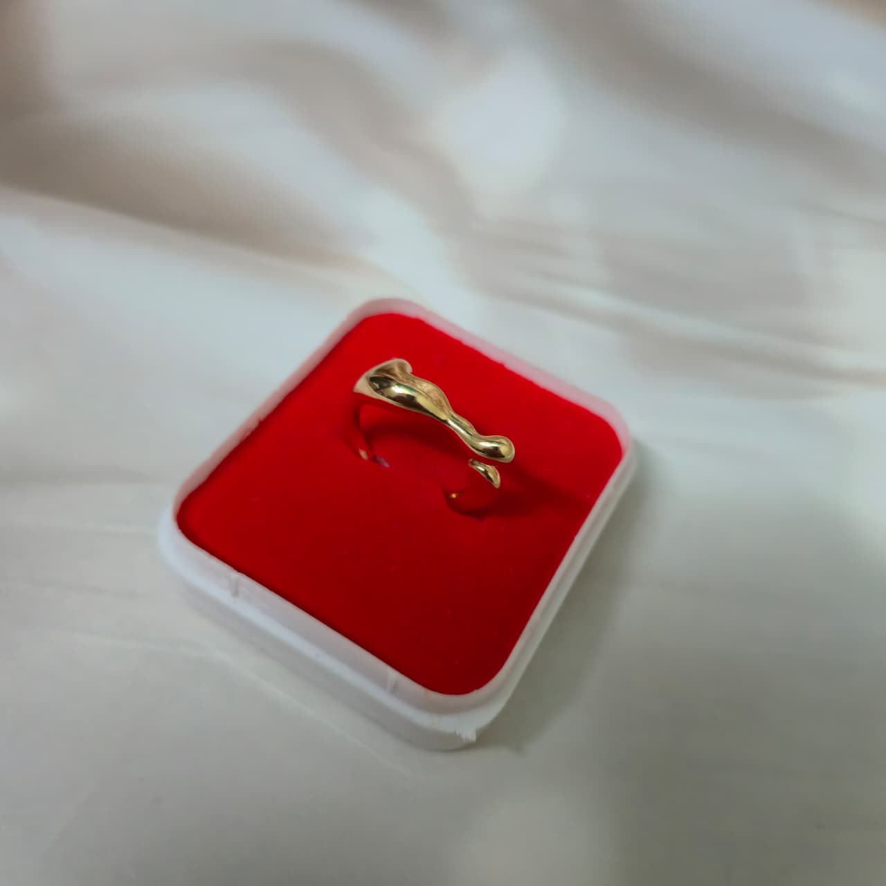 Adjustable Ring 