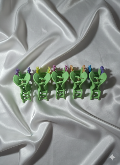 Daisy Claw Clip