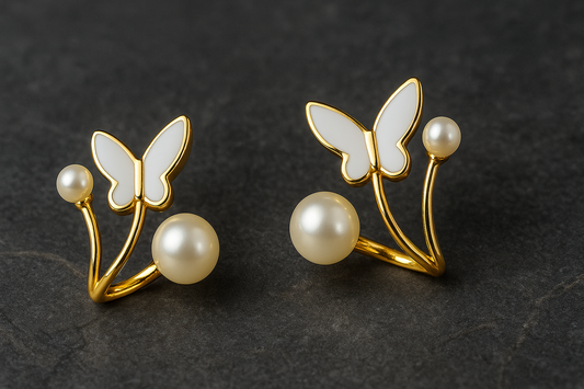 Butterfly-shaped earrings with pearls