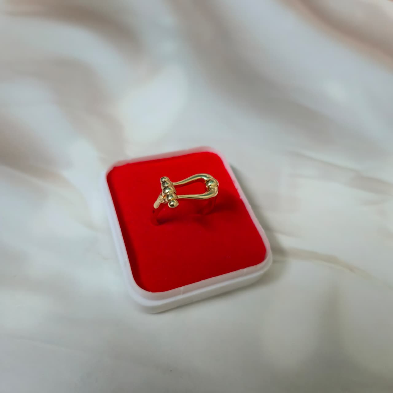 Elegant open-ended adjustable ring with sleek modern design