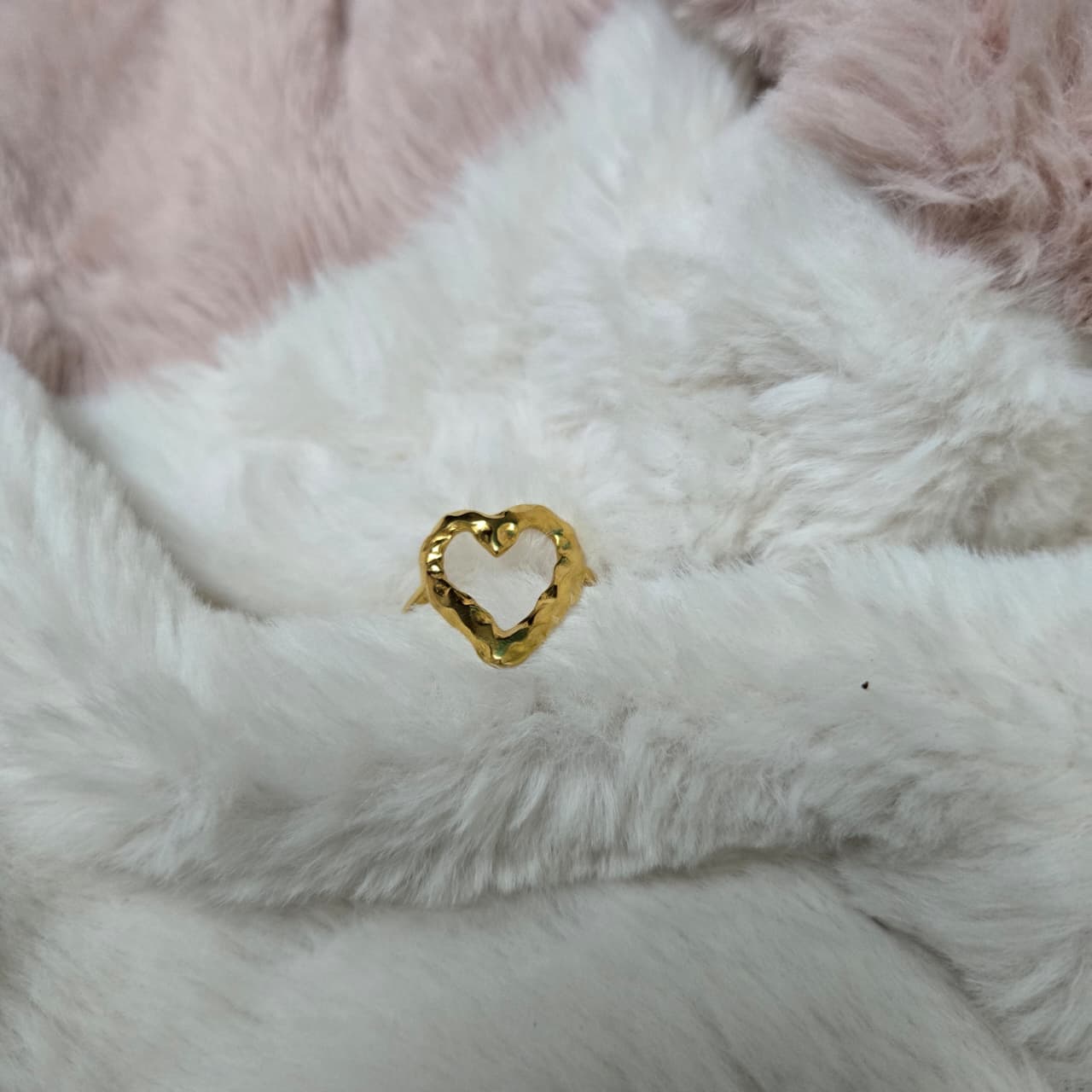 Gold heart-shaped ring - perfect for girlfriend