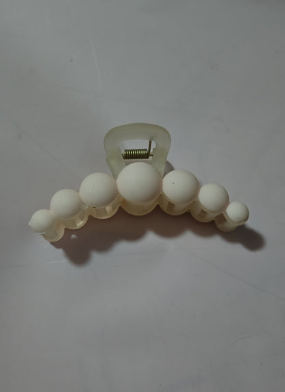 Luxe Bead Claw Clip